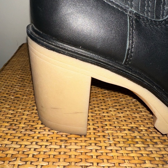 Dolce Vita Caster H2O Women’s 8 Booties Black 3.5 Chunky Heel Goth Grunge Y2K - Picture 3 of 12